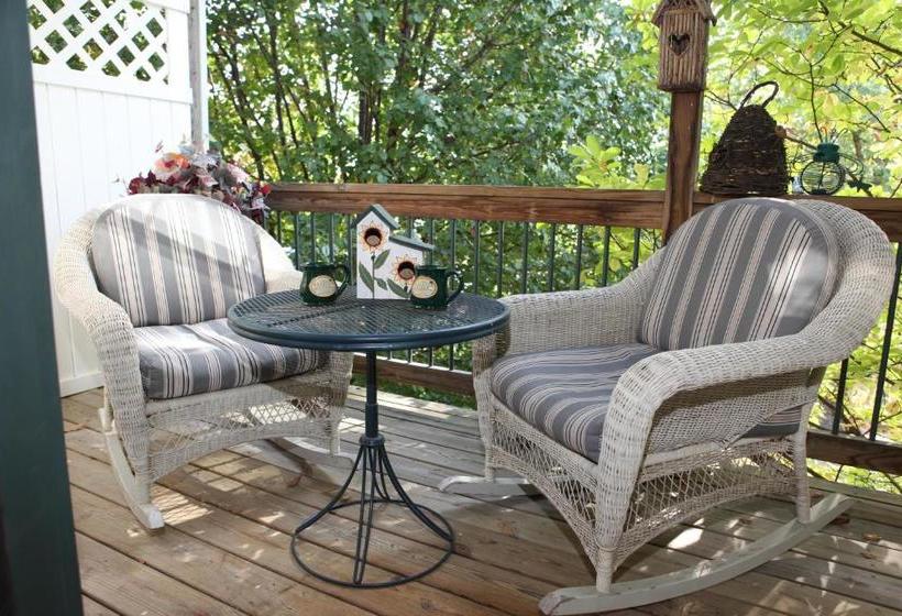 Inn At Harbour Ridge B&b