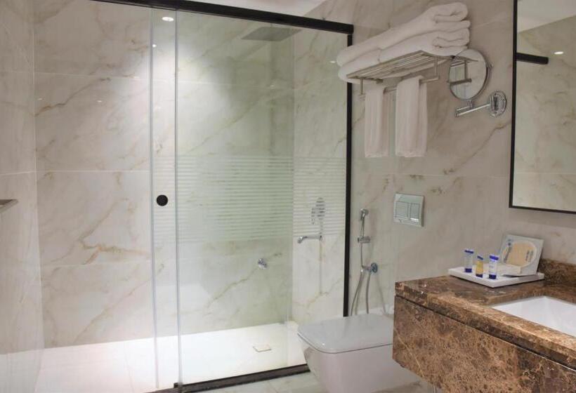 Midan Hotel & Suites Al Aziziya