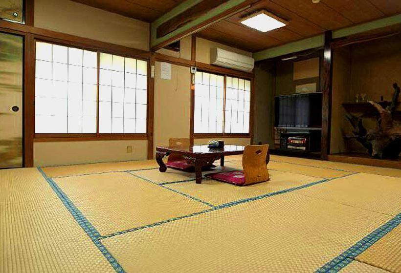 ריוקאן Midorien