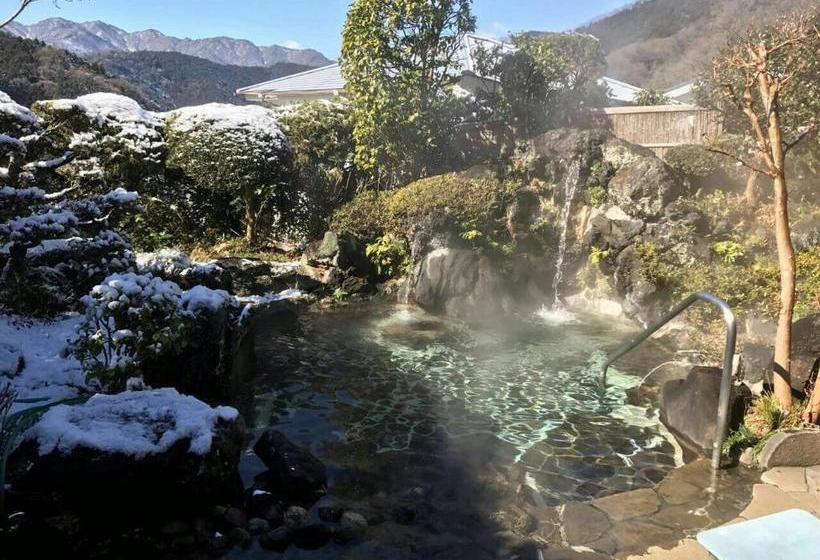 ריוקאן Midorien