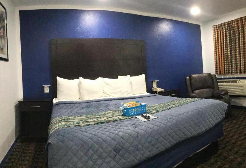 فندق على الطريق Budget Inn & Suites