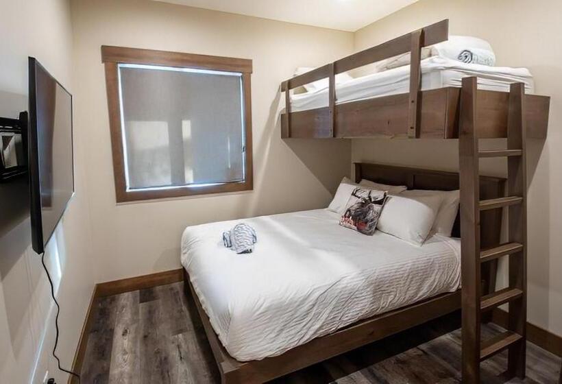 리조트 Snow Creek Cabins By Fernie Lodging Co