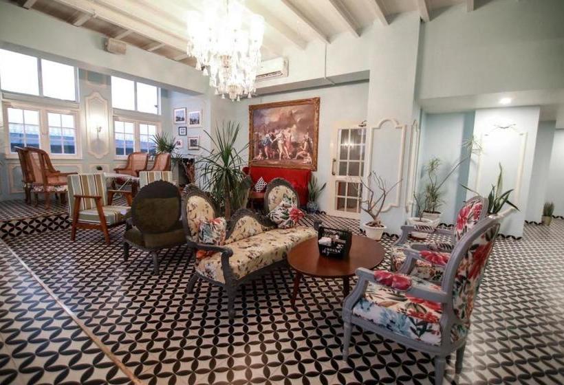 The Travotel Suites Nagpur