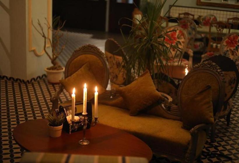 The Travotel Suites Nagpur