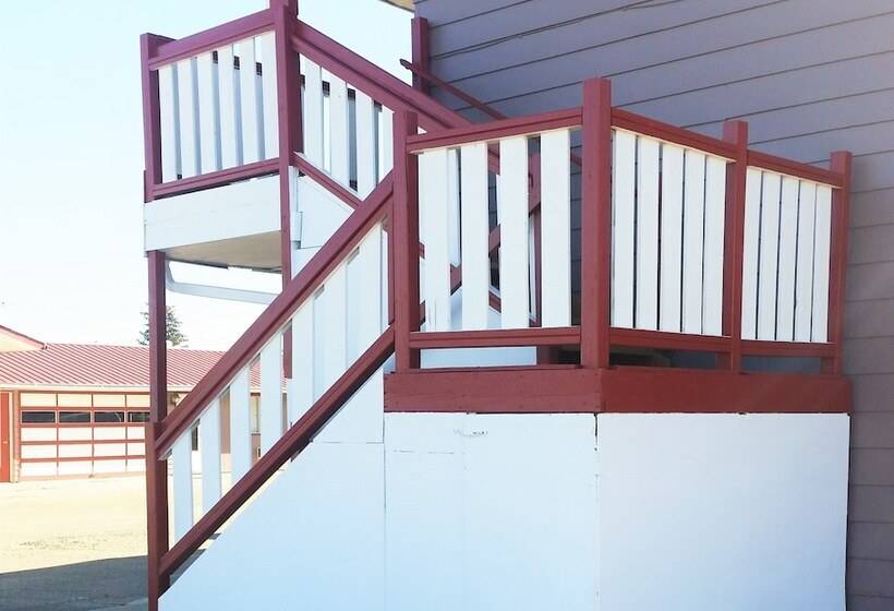 Viking Lamplighter Motel