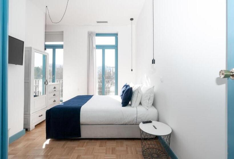 ユースホステル Des Arts