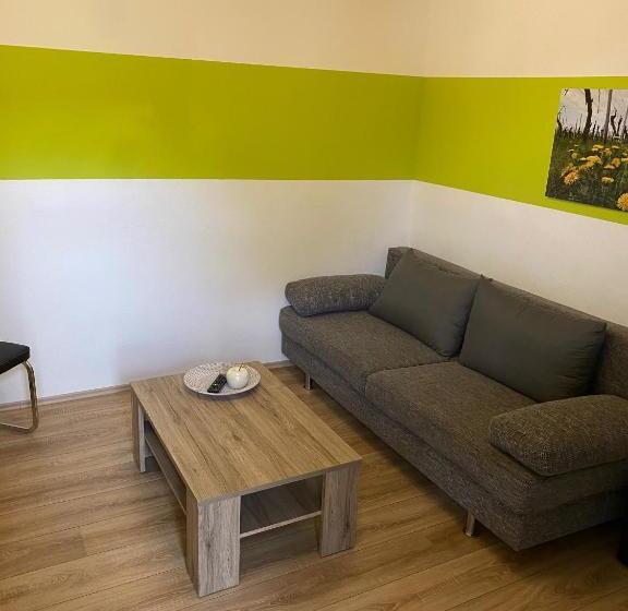 Bed And Breakfast Rheingauer Hof