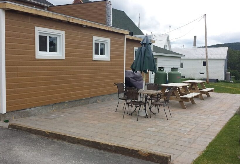 ベッドアンドブレックファースト Gite La Bergeronnette