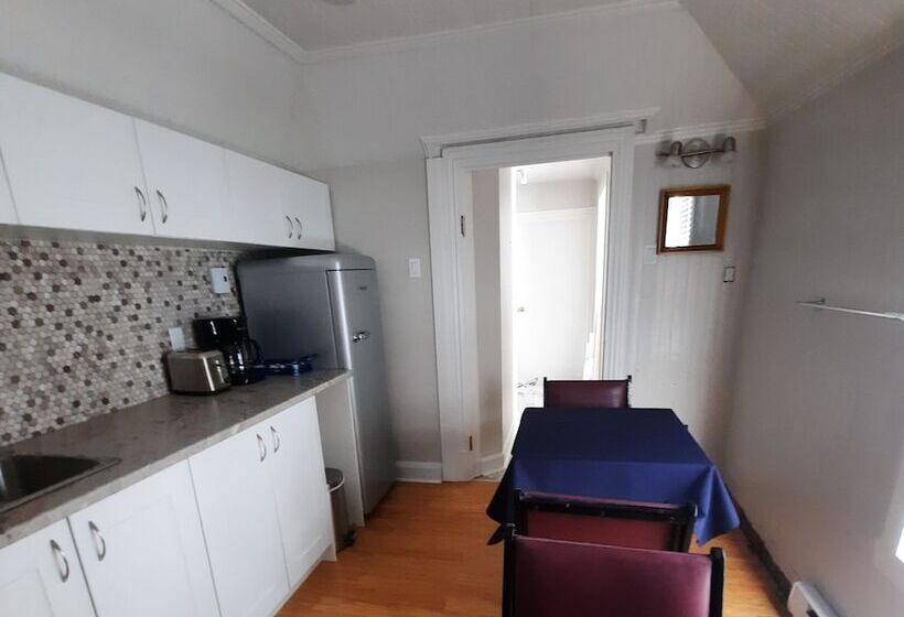 ベッドアンドブレックファースト Gite La Bergeronnette