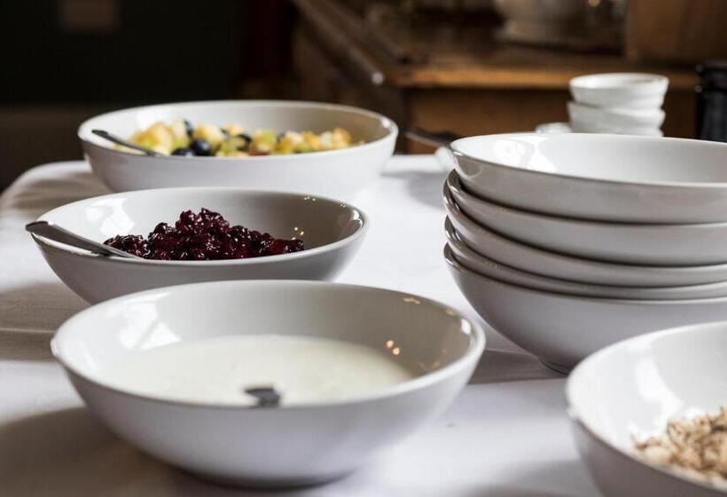 ベッドアンドブレックファースト Pennygate Lodge