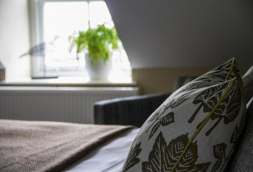 ベッドアンドブレックファースト Pennygate Lodge