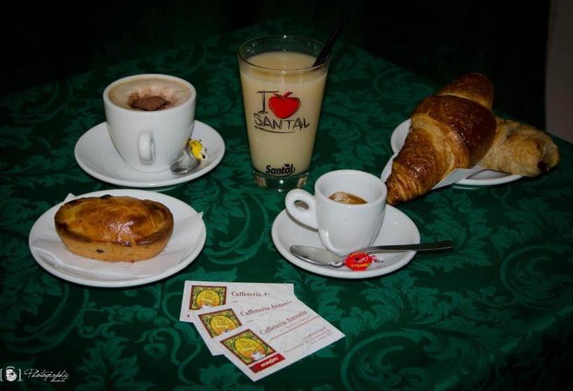 مبيت وإفطار Rescio's Rooms