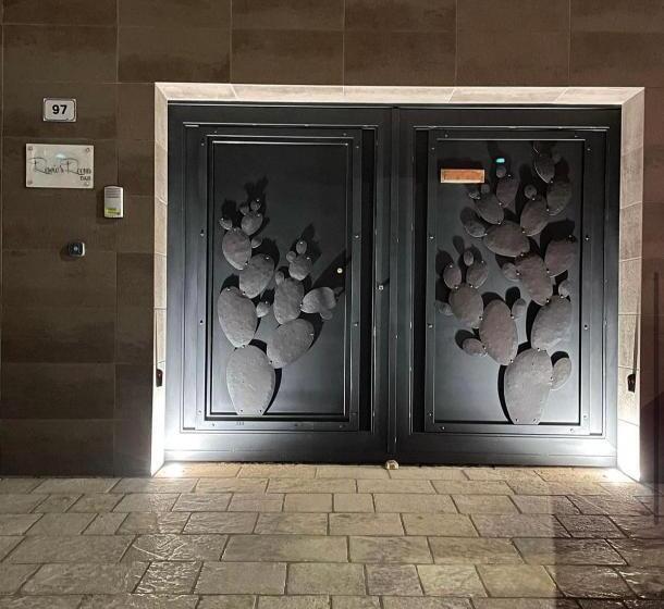 مبيت وإفطار Rescio's Rooms