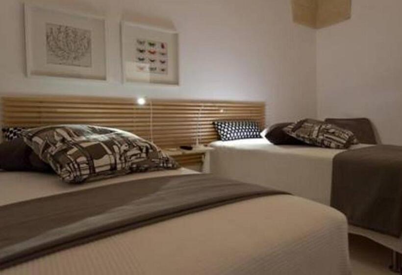 مبيت وإفطار Rescio's Rooms