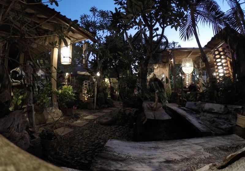 민박 Santhiku Hotel & Spa
