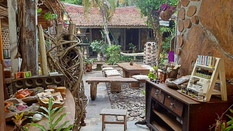 مبيت وإفطار Santhiku Hotel & Spa