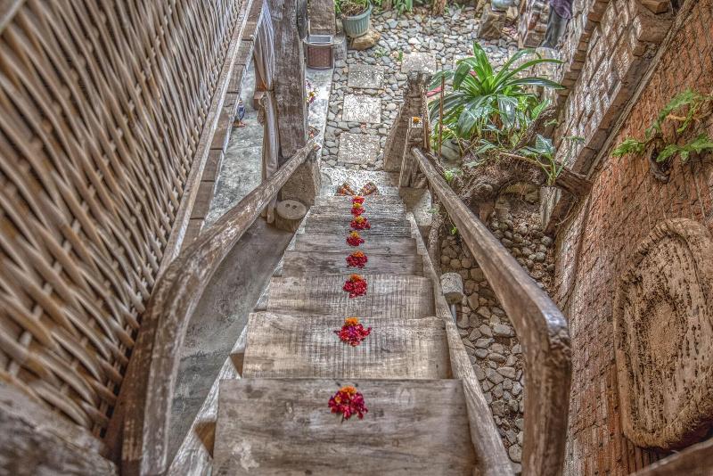 مبيت وإفطار Santhiku Hotel & Spa