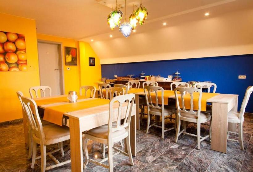 צימר Shangrilaherzele