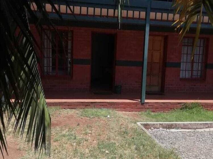 Bed and Breakfast The Cannon Lodge