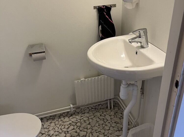 민박 Trunna Vandrarhem & Konferens