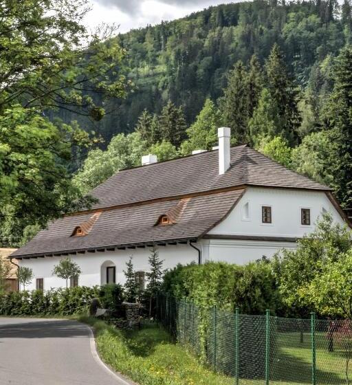 Boutique Hotel Mezi Plutky