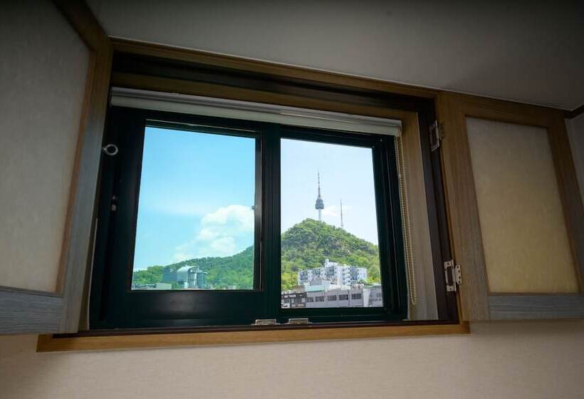 Daeyoung Hotel Myeongdong