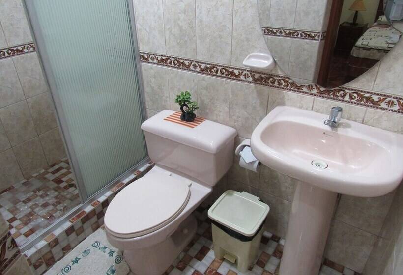 هتل Alojamiento El Cardenal