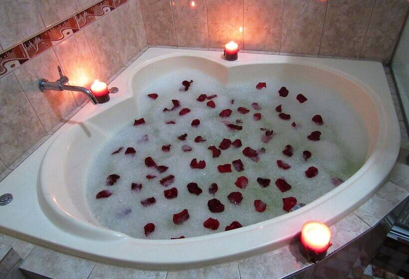 هتل Alojamiento El Cardenal