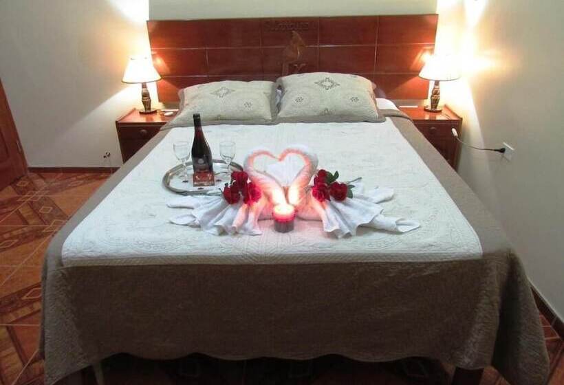 هتل Alojamiento El Cardenal