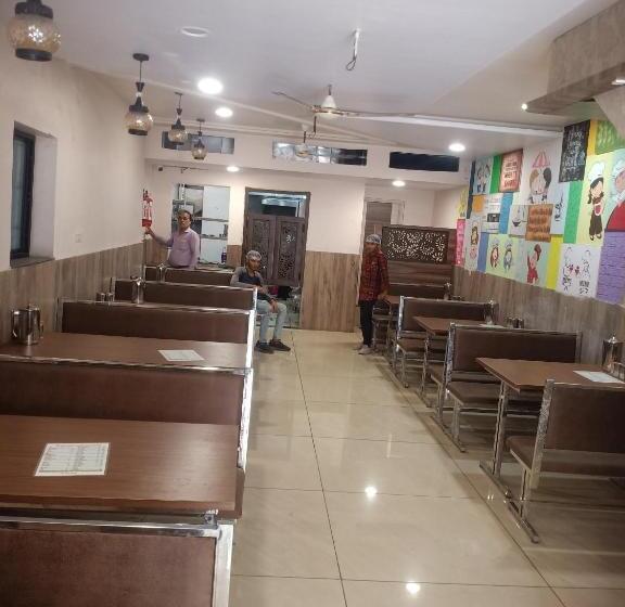 בית מלון כפרי Anand Mahal