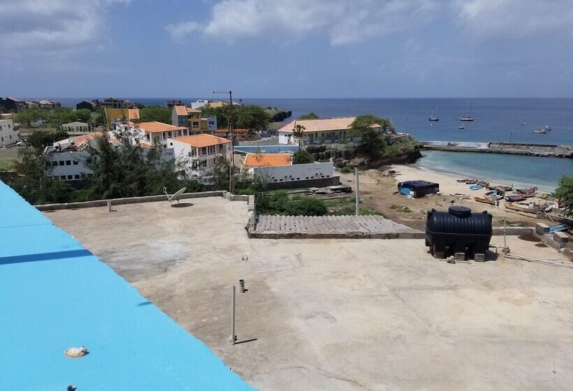 ホテル Cachoeira Tarrafal