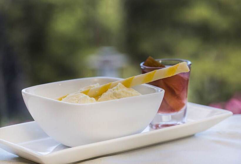 호텔 The Cheriz Boutique