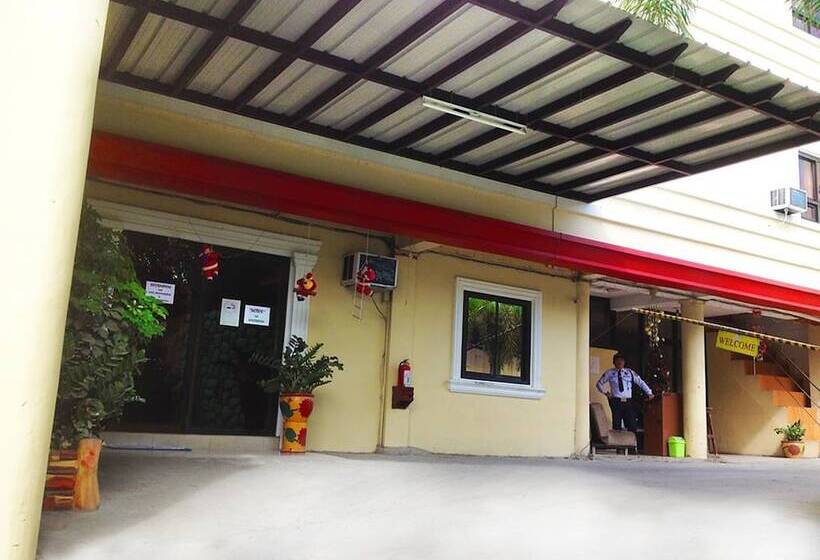 בית מלון כפרי D Mariners Inn