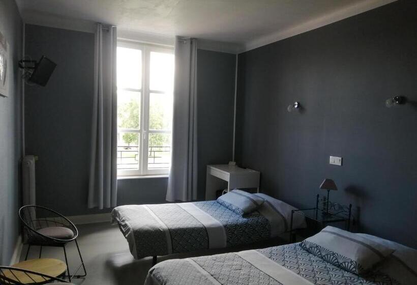 בית מלון כפרי Du Grand Monarque