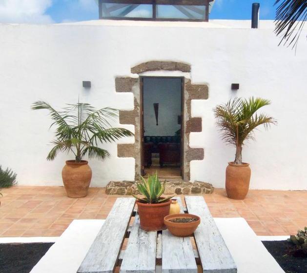 Отель El Jallo  Adults Only