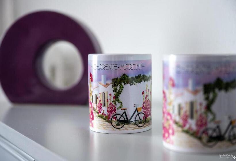 Отель La Roseraie