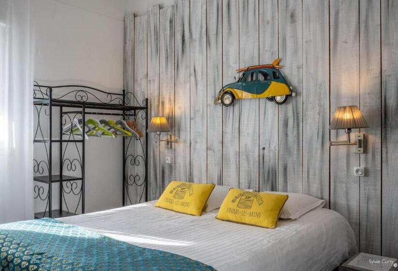 Отель La Roseraie