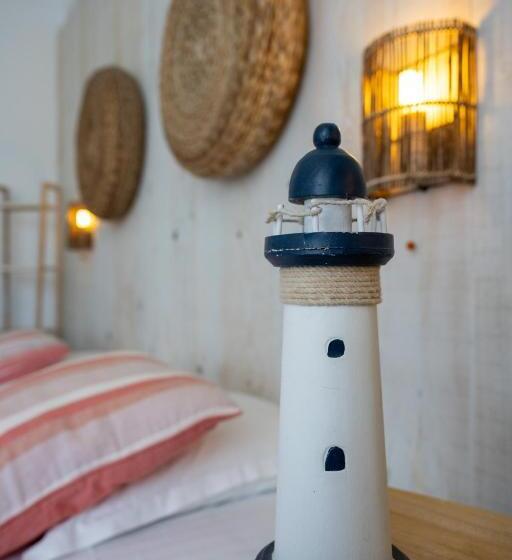 ホテル La Roseraie