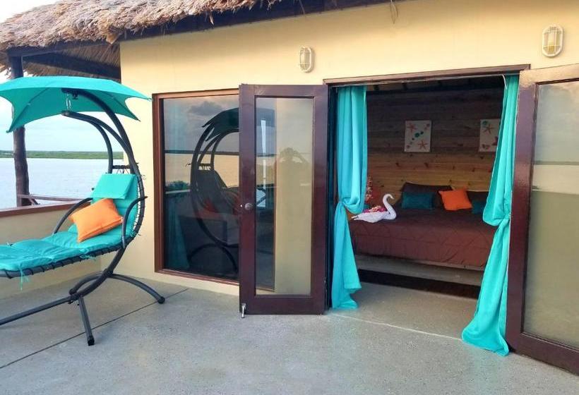 فندق Lina Point Belize Overwater Resort