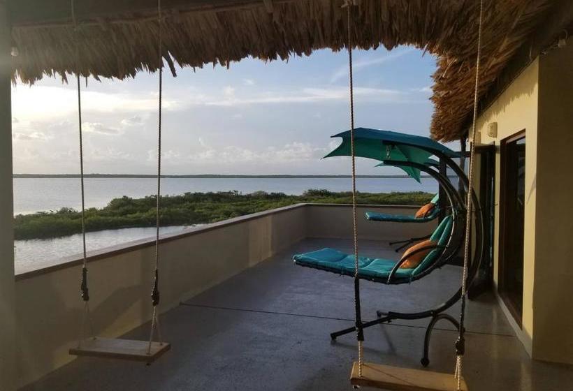 فندق Lina Point Belize Overwater Resort