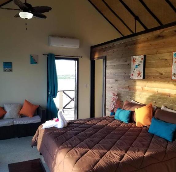 فندق Lina Point Belize Overwater Resort