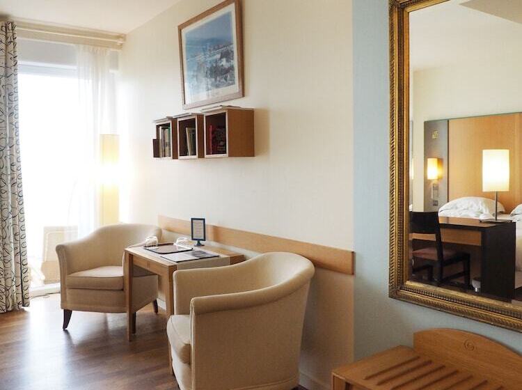 בית מלון כפרי Logis Hôtel De Carantec