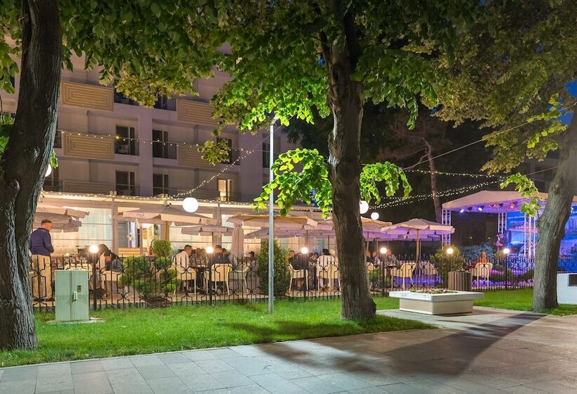 ホテル Mera Brise