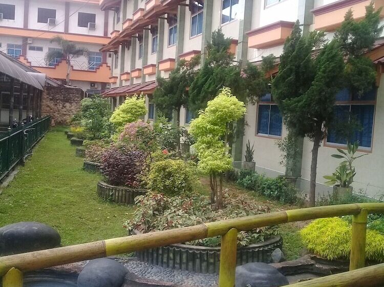 בית מלון כפרי Soeltan Luxe