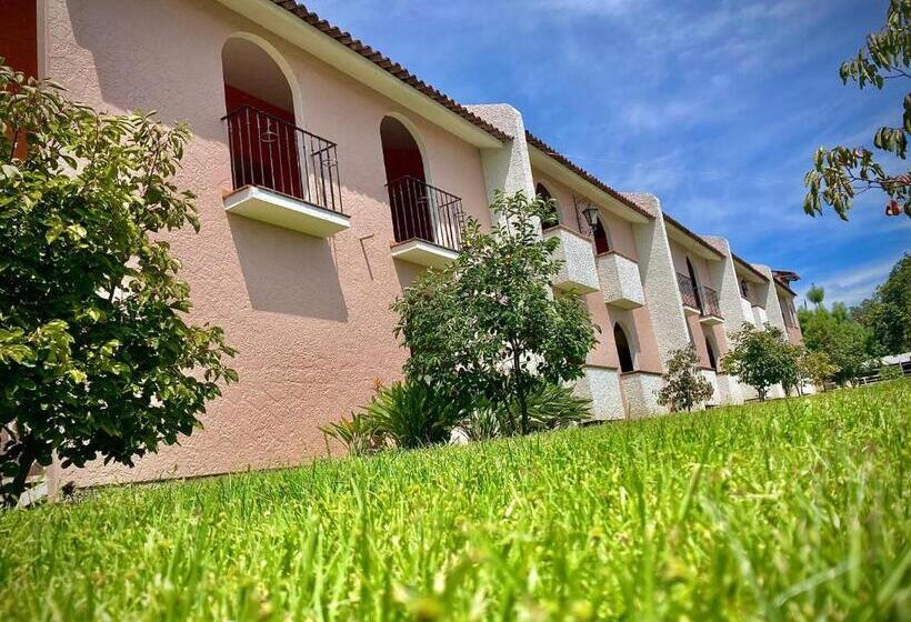 Отель Ojo De Agua