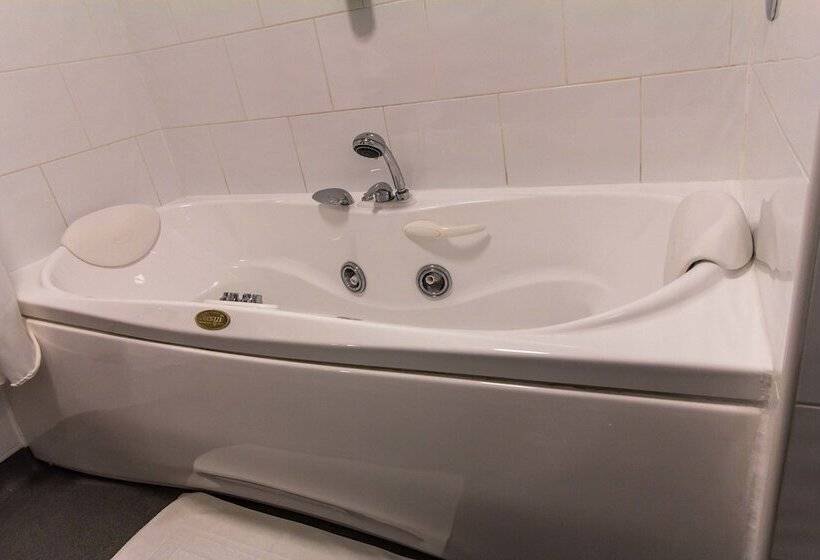 فندق Padbrook Park