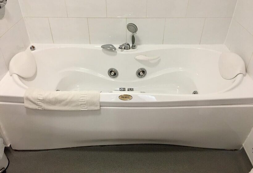 فندق Padbrook Park