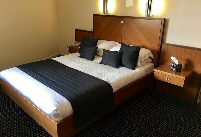 فندق Padbrook Park