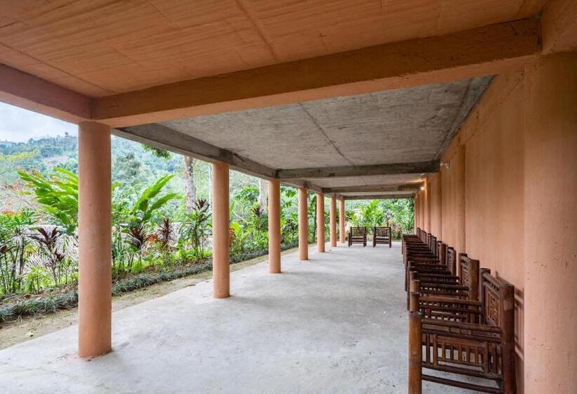 هتل Panhou Retreat