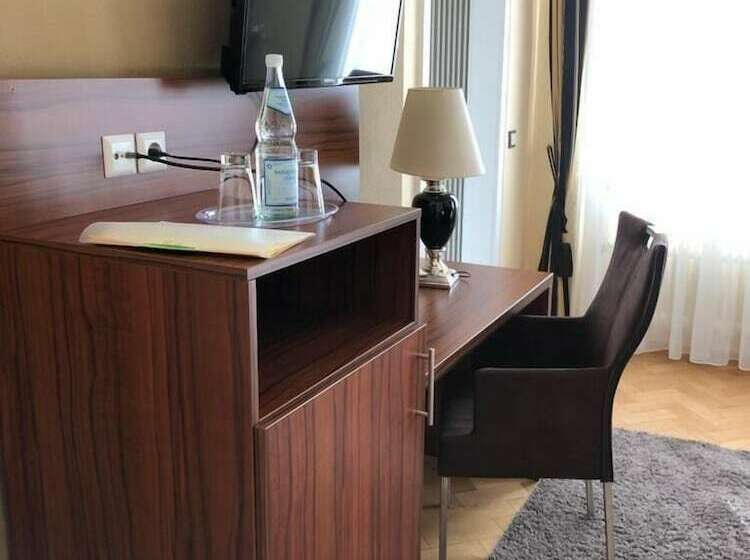 호텔 Restaurant Nassauer Löwen